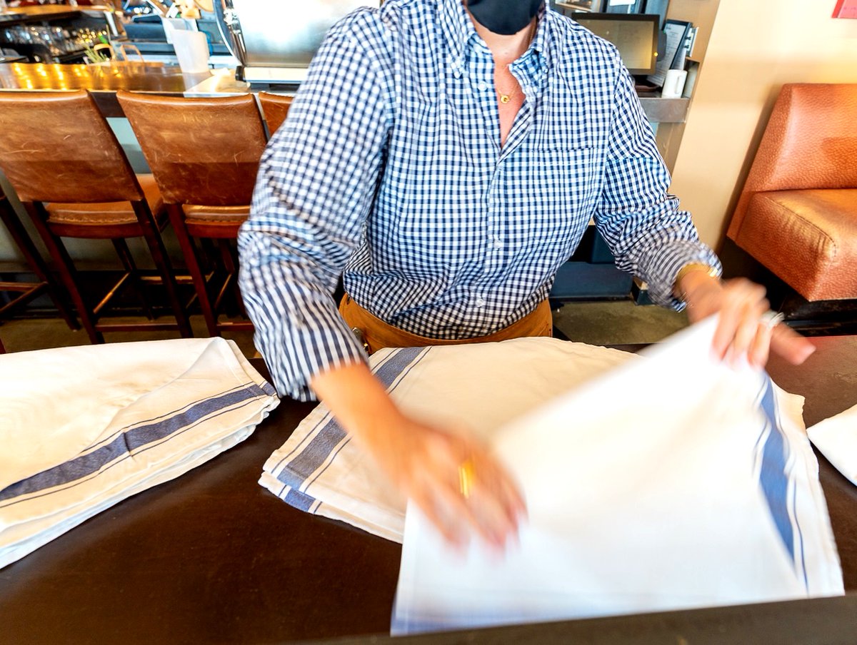 ✨Lunch Prep✨
📸 <a href="/only1andywright/">only1andywright</a>
#TBK #TheBauerKitchen #UptownWaterloo #PatioSzn #UptownEats #ExploreWR #WREats