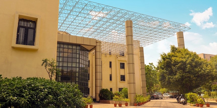 careers360's tweet image. DSEU, Navgurukul tie up to offer software programming to women, trans women
#dseu #navgurukul #softwareprogramming #women
news.careers360.com/dseu-navguruku…