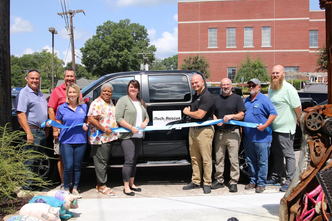 iTechRescue's tweet photo. So thankful to be a part of Henderson and Chester County! @iTechRescue  #cellphonerepair #phonerepair #hendersontn #itechrescue https://t.co/1qBwgAXP5W