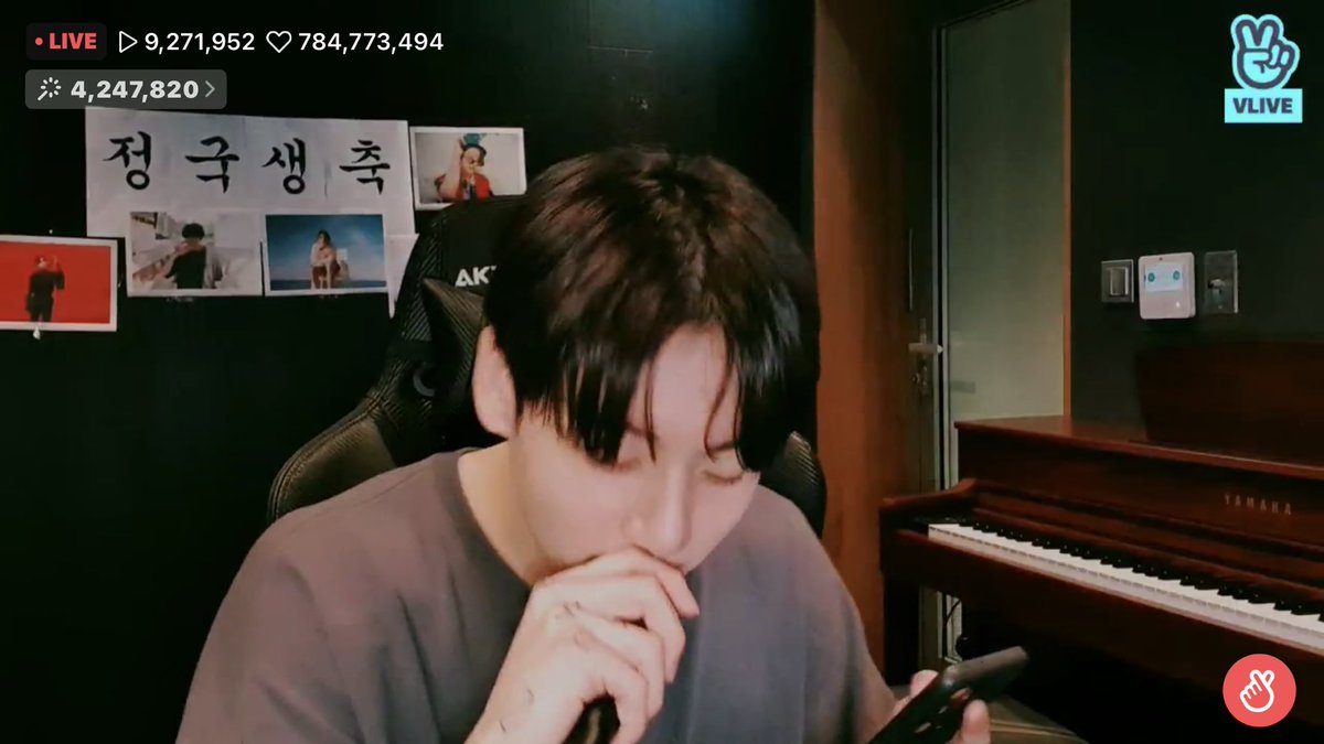 พีรภัทรシ | ไม่รับแอครอง tweet media