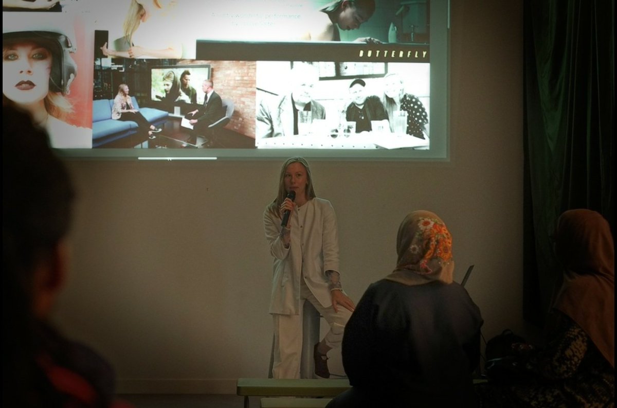 Louise Kim Salter tweet media