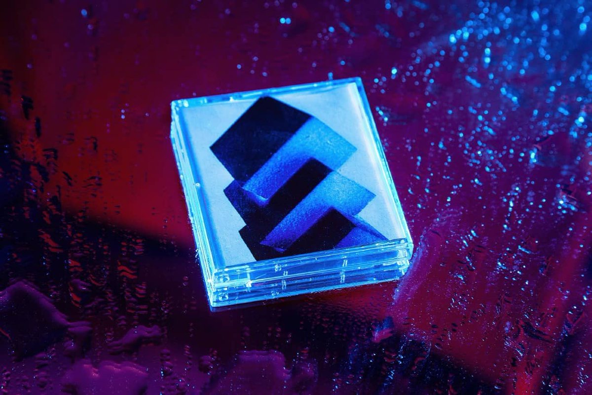 cityman900's tweet image. @thisisldm - Third Earth MiniDisc coming this Bandcamp Friday at 12 noon EST.

Limited to 30 on-body printed copies 💽

Third Earth is an experimental album inspired by hardvapour, industrial &amp;amp; noise. The digital album is already available here:
citymanproductions.bandcamp.com/album/third-ea…