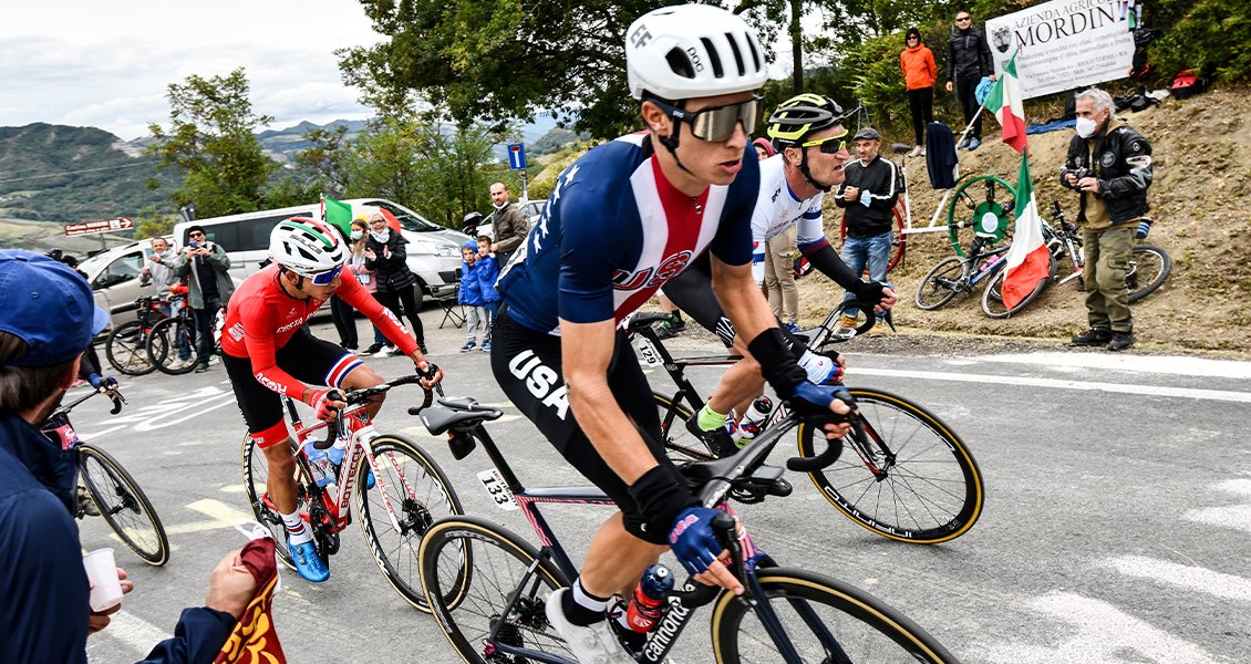 In just under a month we'll be sending a full squad of athletes to <a href="/flanders2021/">FLANDERS 2021</a> to take on the <a href="/UCI_cycling/">UCI</a> #RoadWorlds and represent #TeamUSA🇺🇸. 

Find the full team announcement here ➡️ fal.cn/3hQs9

📸: Rob Jones
