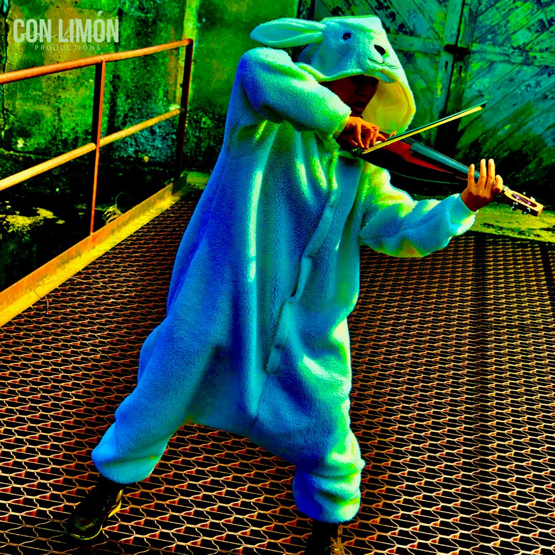 @BurningManTheMusical is available NOW on <a href="/BwayonDemand/">Broadway On Demand</a> ! Check out <a href="/YzJasa/">Yz Jasa</a> here in <a href="/SomiePak/">Confessions of a Costume Designer</a> 's incredible costuming! #BurningManTheMusical #WhatHaveYouHeard