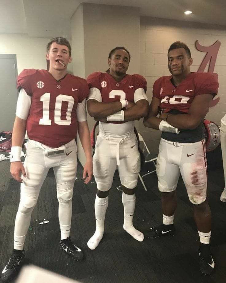 BryantDenny_UA's tweet photo. How it started:               How it’s going: https://t.co/Wpet0l0f0b