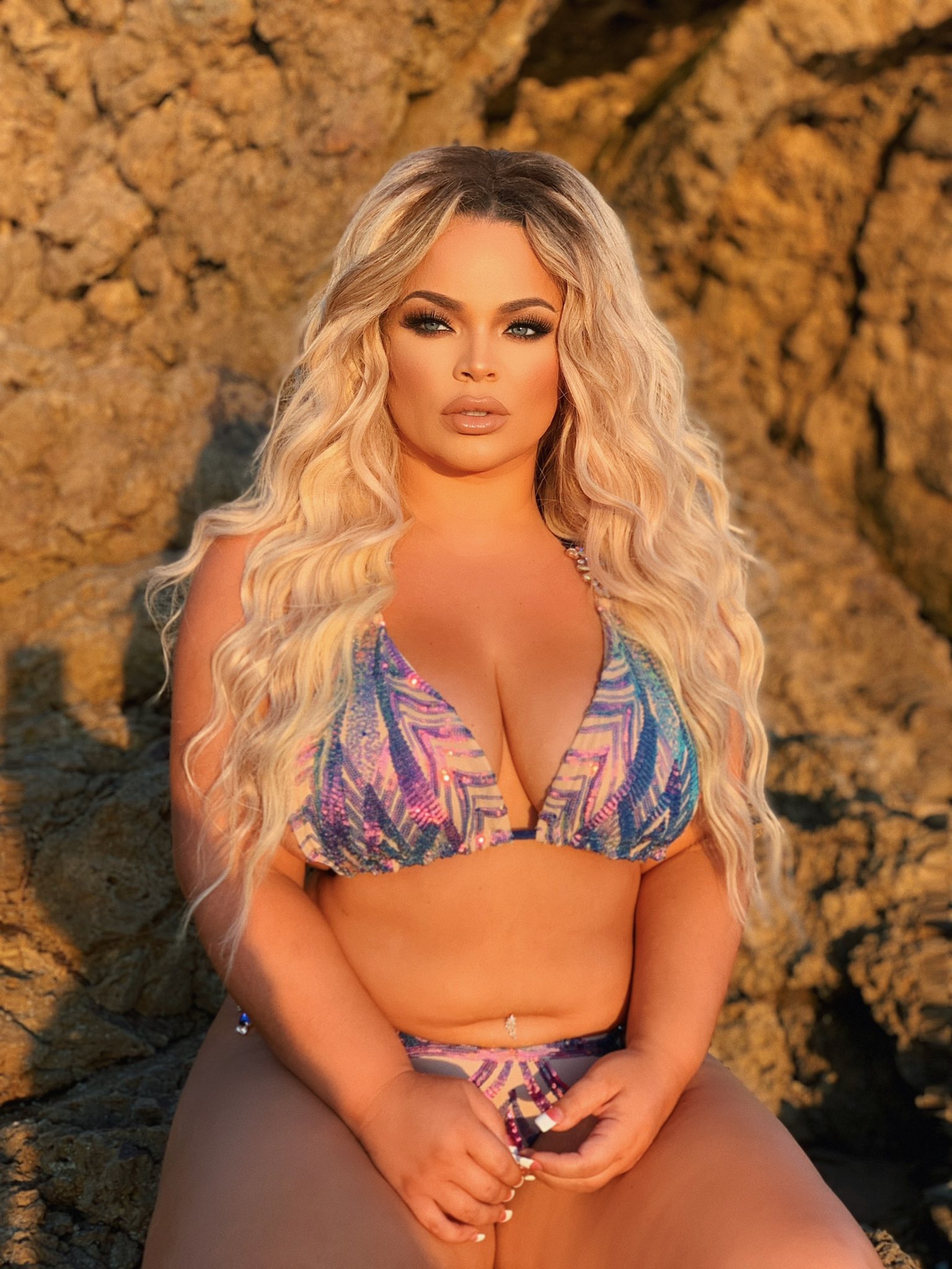 Trisha Paytas Challenges Body Image Norms With Nude Photos - 3lbls70