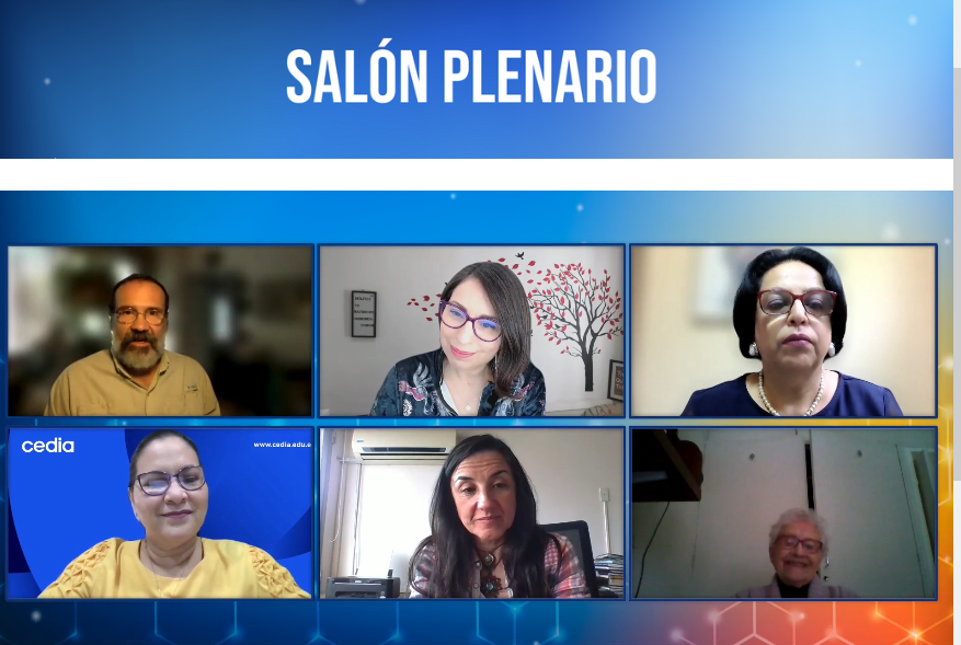 taltamirano25's tweet photo. 🔴AHORA en la #ConfTICAL2021 empieza la Mesa Redonda: "Mujeres en Red" con Paola Arellano @Red_REUNA, Ida Holz, Patricia Hernández #RedNESAH , Cecilia Paredes @CEDIAec y Mariela de León #SECIU 👏👏 https://t.co/78soWYB4uO