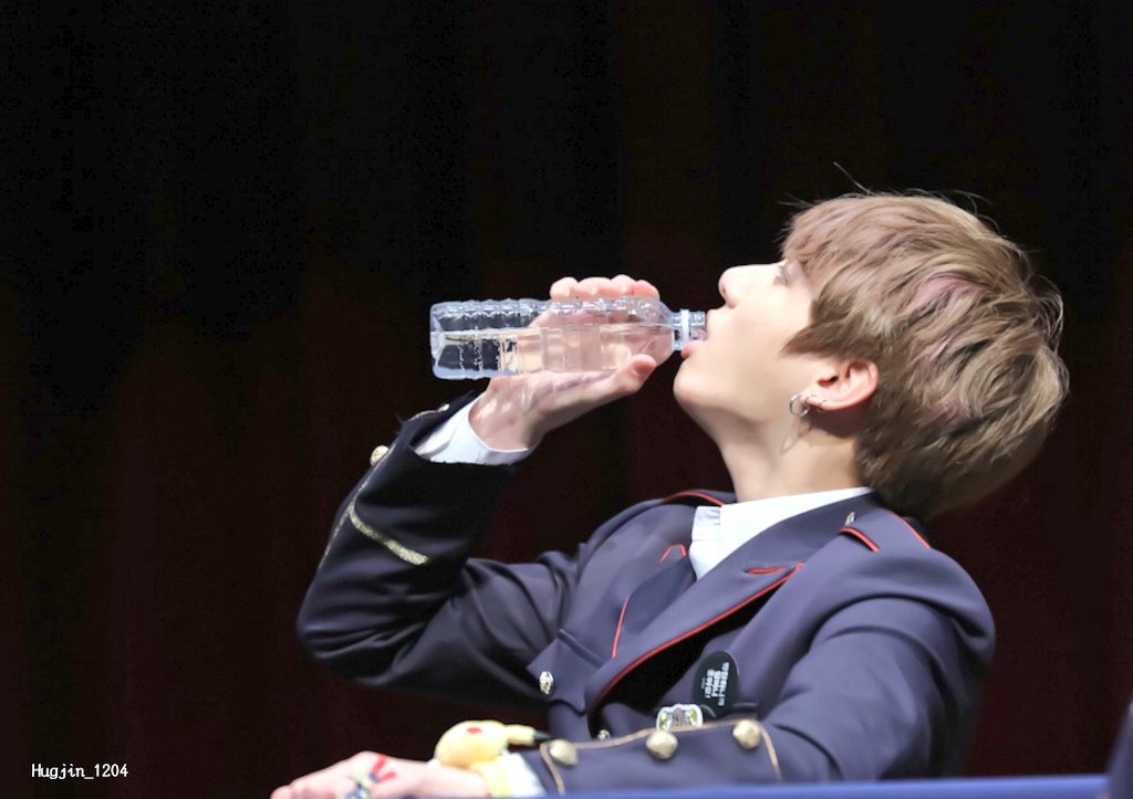 HUGJIN_1204 tweet media