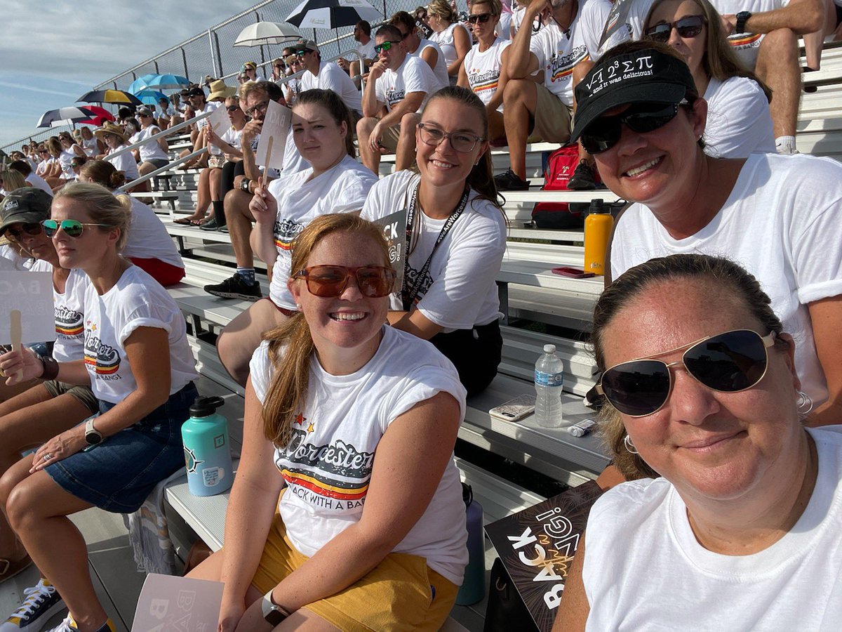 esjones7's tweet photo. Honestly this morning was such an encouragement hearing @brewerhm with my friends!!! We are back with a bang! https://t.co/miLQefQE22
