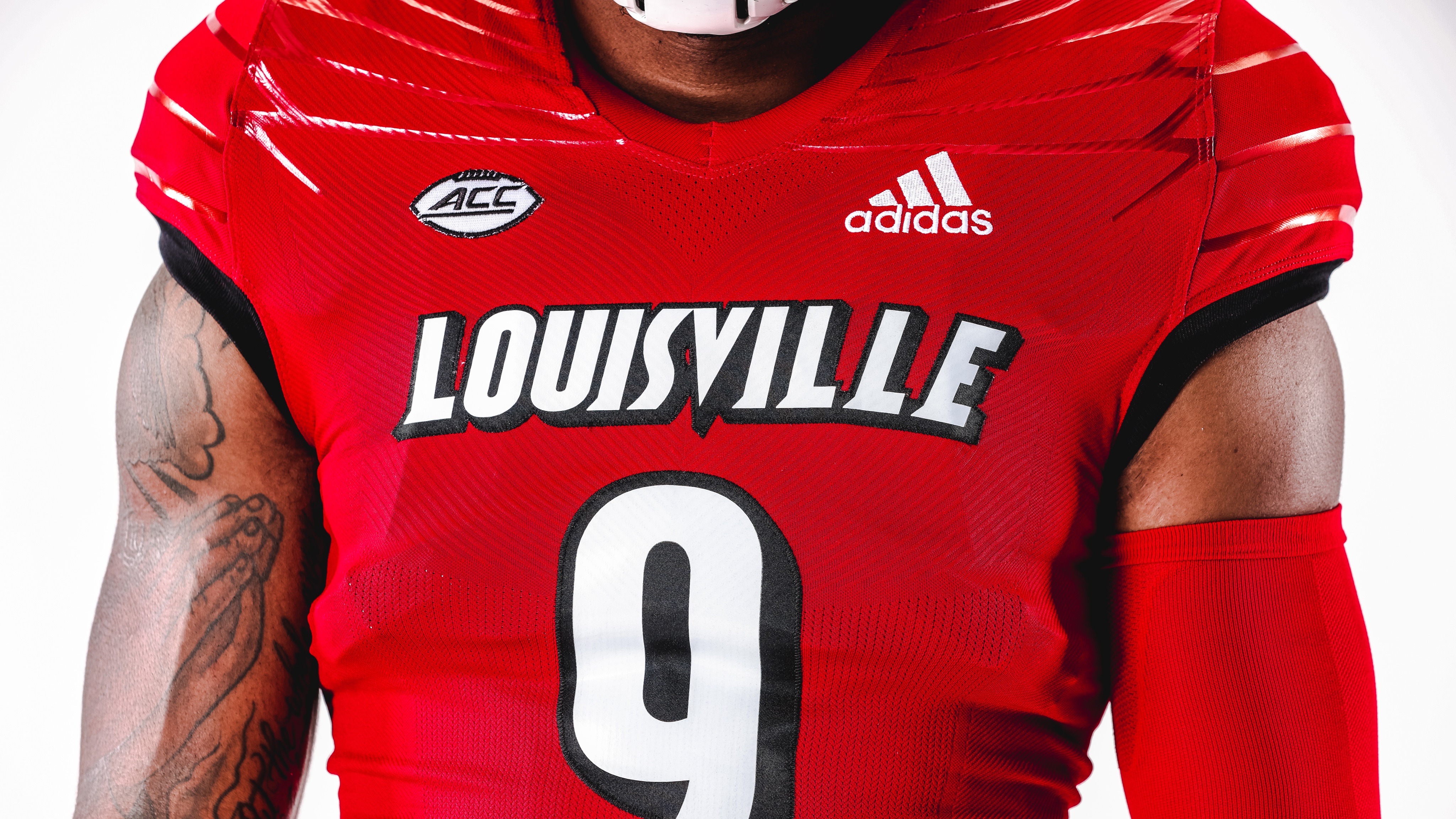 Louisville football reveals new uniforms ahead of Ole Miss matchup