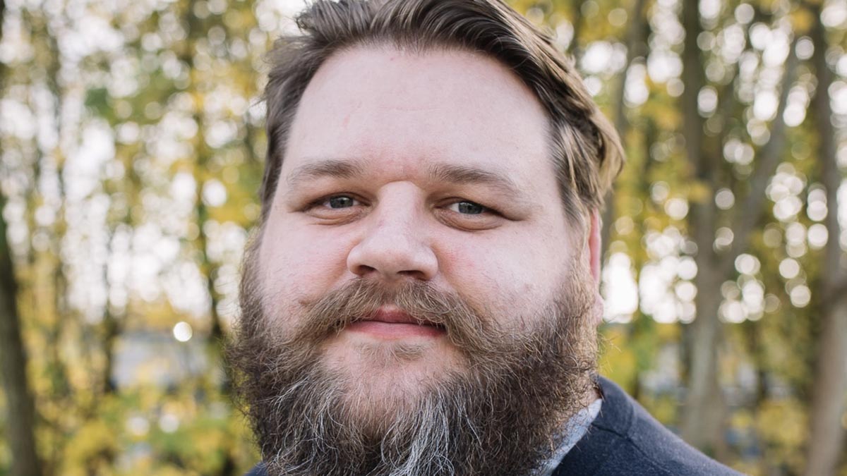 💬 "I am passionate about young people gaining lifelong skills and there are few skills as vital as being able to swim" 🏊

<a href="/richnorman/">Richard Norman</a>, CEO of SLQ <a href="/SportsLeaders/">Sports leaders network</a>, has joined our <a href="/SE_Quals/">Swim England Qualifications</a> board!

Read the full story here ➡️ bit.ly/RichardNorman