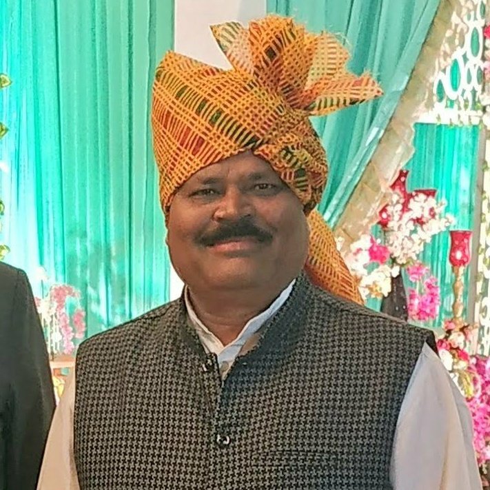 Chandra41799392's tweet photo. #NewProfilePic https://t.co/uuLfHUqfEj