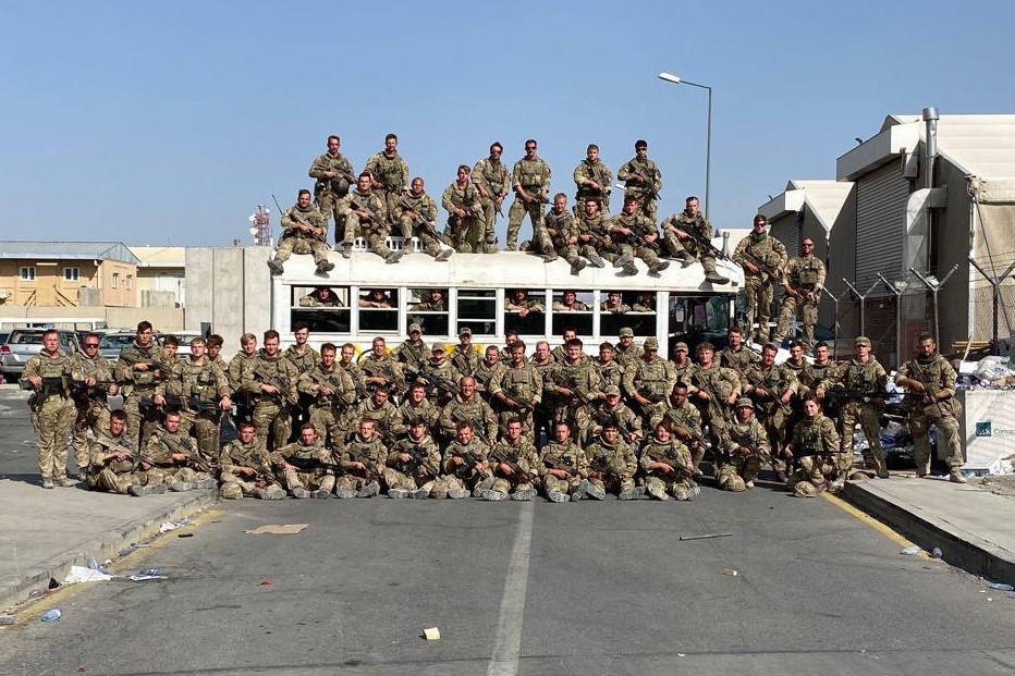2nd Battalion @yorksregt have returned to <a href="/bfcyprus/">BFCyprus</a>  after deploying to assist the evacuation effort in Kabul. A remarkable contribution in challenging circumstances. Well done to #2YORKS for all they have delivered with courage and compassion #FFTB <a href="/16AirAssltBde/">Robert Fernsby</a> <a href="/BritishSoldier/">British Soldier • Ministry of Defence 🇬🇧</a>
