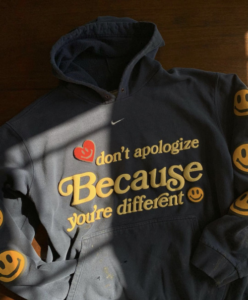 pedestrian's tweet image. 