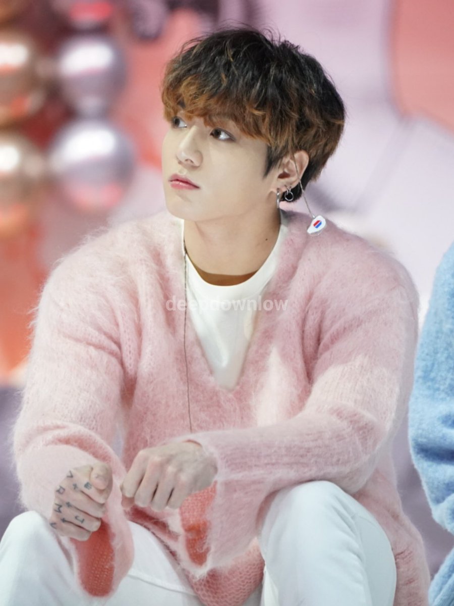 bikook03's tweet photo. Happy Birthday to the softest boy

#BornToShineJungkook
#GoldenArtistJKDay
#VoiceOfHeavenJK
#HeartOfGoldJK
#HappyBirthdayJungkook https://t.co/Nm6RxsKLzd