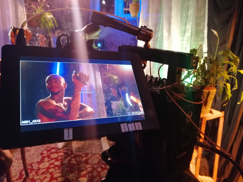 secsfest's tweet photo. 2 or 3 Things I Like About Him attempts to create a subjective gaze at a professional porn set with @TheJamalPhoenix and Billy Vega. See this in the #SECSFest Caught on Camera Shorts at noon on Sept 11. Read more at https://t.co/V7Sjd6xzqN #EroticFilmFest #QueerFilm https://t.co/eGRtF0JKl8