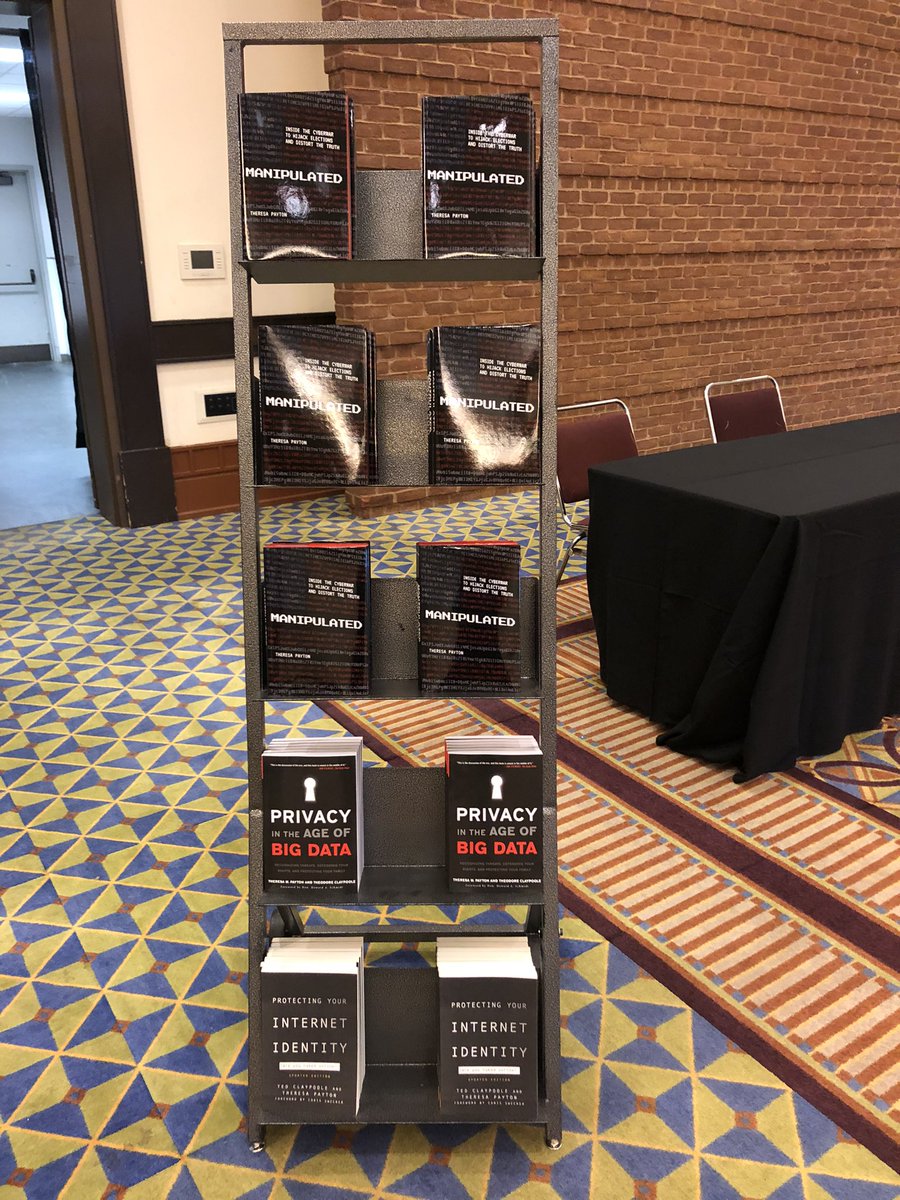TrackerPayton's tweet photo. @CSULeadership thanks for hosting a book signing (masks and plexiglass covid protocols) at the event - I met so many delightful people today #TheForumAtCSU #LeadershipReinvented https://t.co/Jwn6CXX1eS