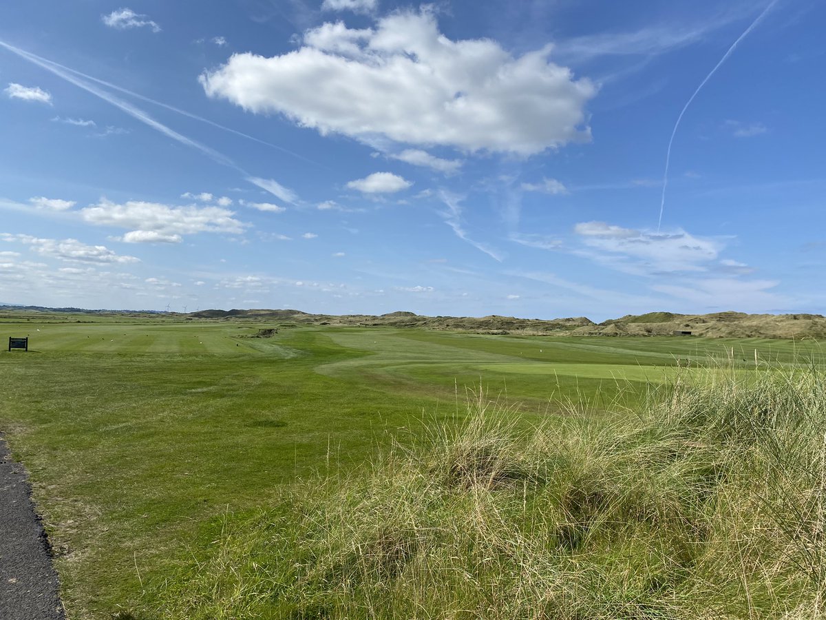 JohnSkerritt's tweet photo. First day in the bag and what a start it was by playing the Scurmore Course @EnniscroneGolf - the rest of the week will be epic if this is the standard of course we can expect! #golfdays #discoversligo #EnniscroneGC #ScurmoreCourse https://t.co/SlBFTrGkZM