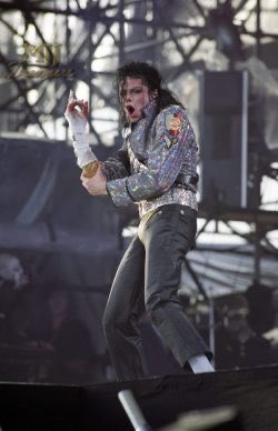 XSCAPE tweet media