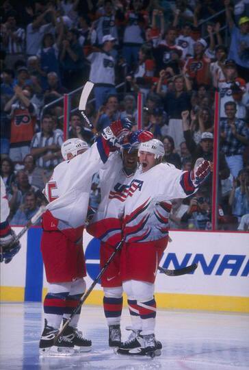 XMobileArena's tweet photo. 25 years ago, Wells Fargo Center opened its doors for the first time to host the World Cup of Hockey. https://t.co/C4L49hYLip