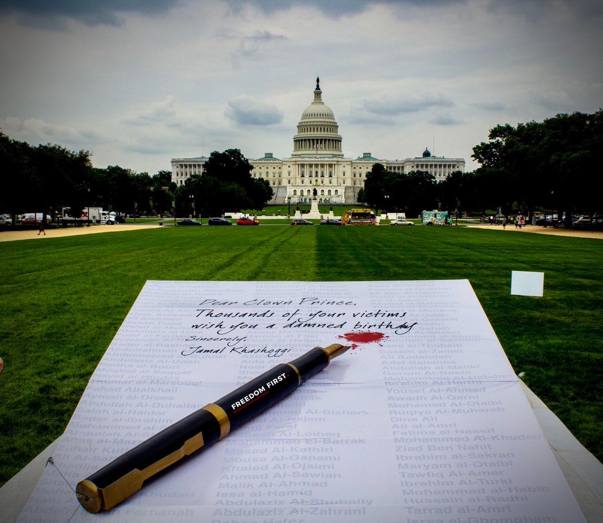 💥 BIG NEWS 📰 
Today, while Saudi Crown Prince Mohammed bin Salman celebrates his 36th birthday, we honor and commemorate his victims. 

From the late @WashingtonPost journalist <a href="/JKhashoggi/">جمال خاشقجي</a> to  thousands of journalists, activists, &amp; scholars, the list of his victims is long.