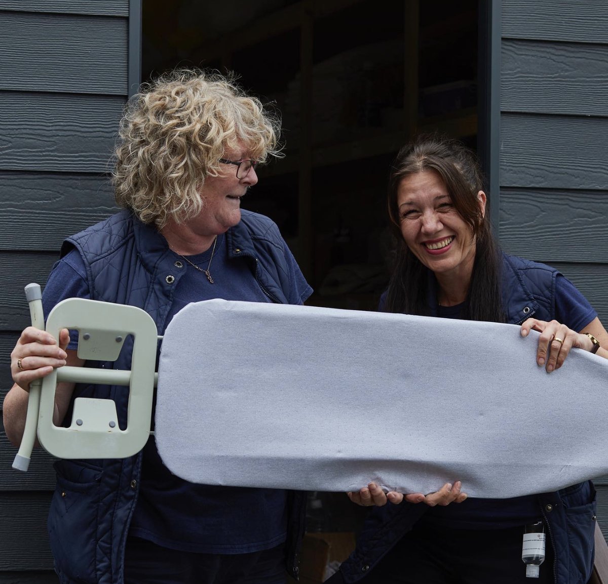 Hot off the press 🔥
.
We’re super excited to announce that our fab Farncombe Family have been shortlisted as finalists for “Team of the Year” in the Boutique Hotelier Awards 2021.
.
Help the team clean up 🧽 by voting for us on the link below:
.
boutiquehotelier.com/boutique-hotel…