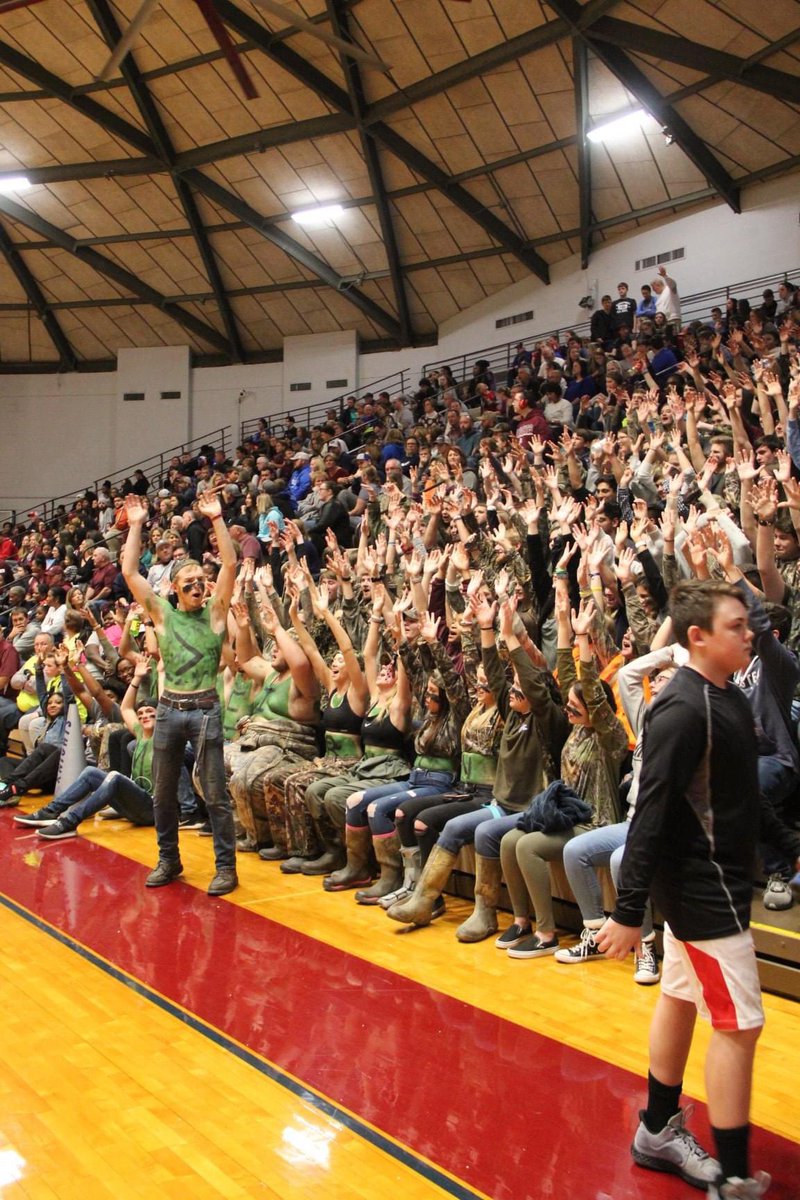 KnightsMCBBall's tweet photo. ROBY DOME!! There is no better place to be in the ❤️ of KY! #Knights  LETS HAVE THIS PLACE ROCKING THIS YEAR! https://t.co/iqAVkuvZQ7