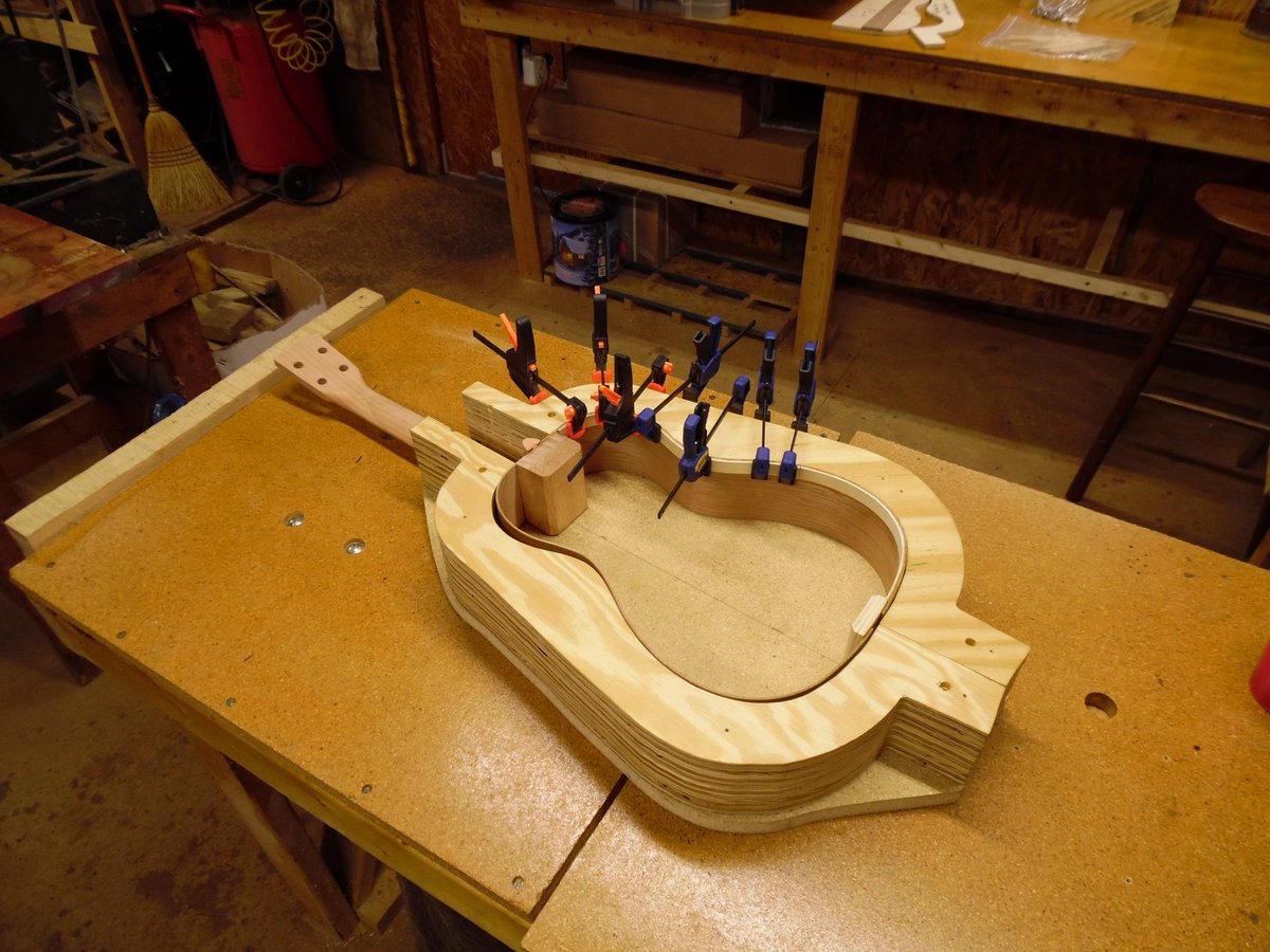 OkaArtist's tweet photo. Adding the lining to mahogany baritone ukulele. #luthier #ukulele #westvirginia https://t.co/tSFavYKE5U