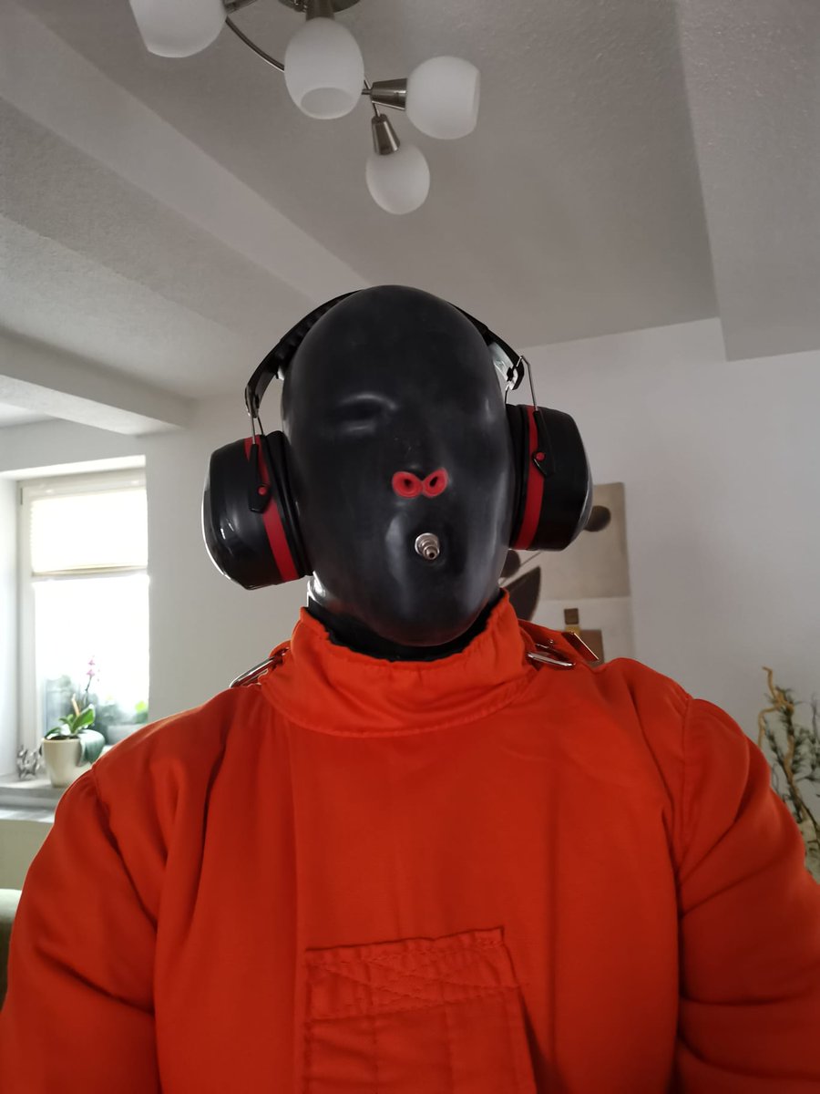 Den Tag ganz in Ruhe und Dunkelheit ausklingen lassen.