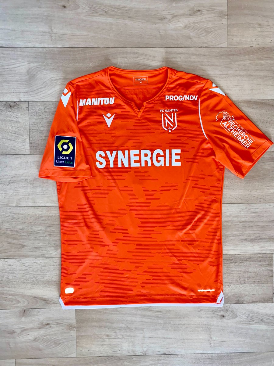 Maillot FC Nantes – Porté Lors Du Match Contre RC Lens – Signé – Numéro 12 – Taille M