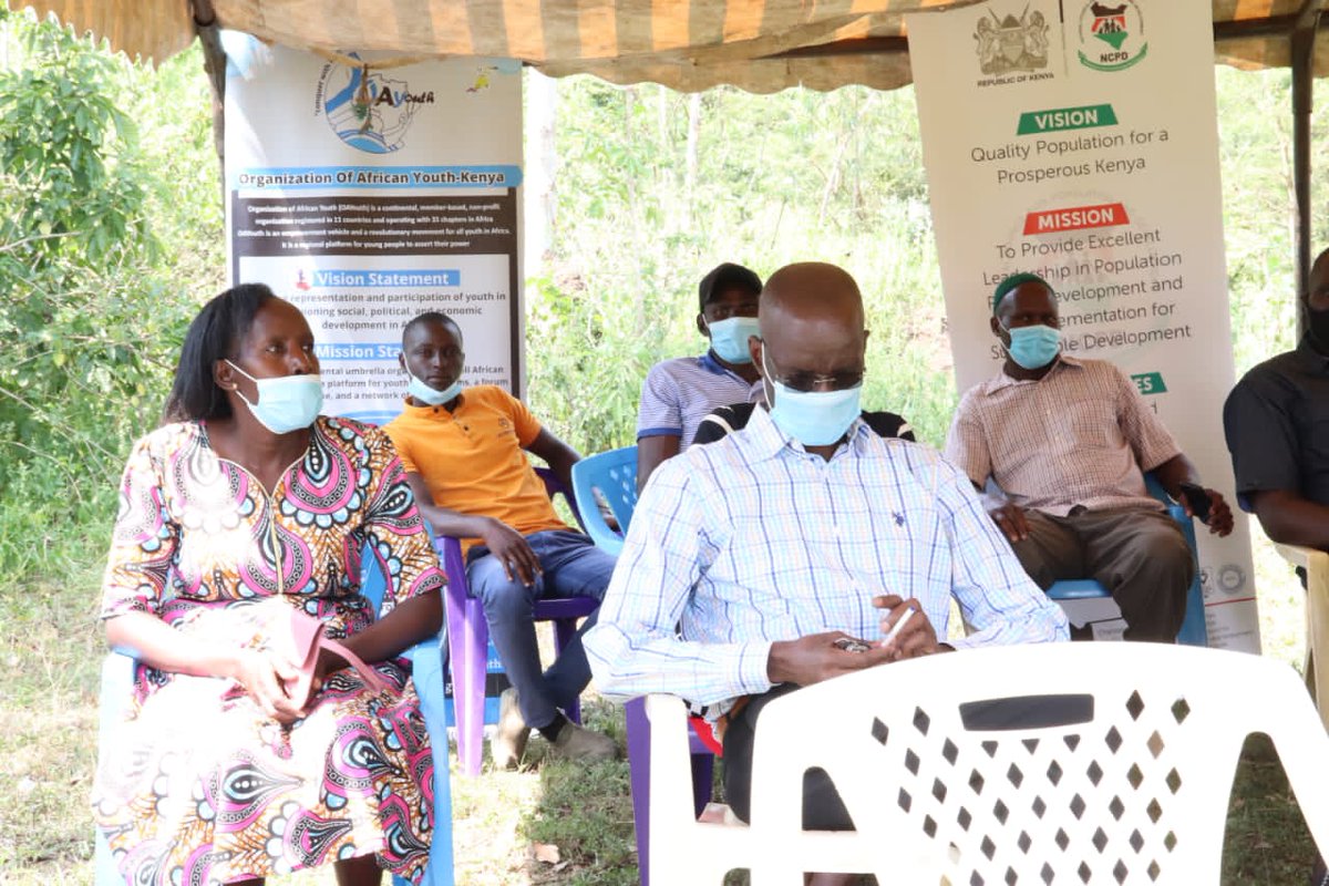 HealthandEcono1's tweet image. Today we had an intergenerational dialogue on ending teen pregnancy in muhoroni bringing onboard different players from education department, community members,youth ,county and national government officials convened by @Oayouthkenya 
@TinadaOrg @NCPD_Kenya @stada_ke