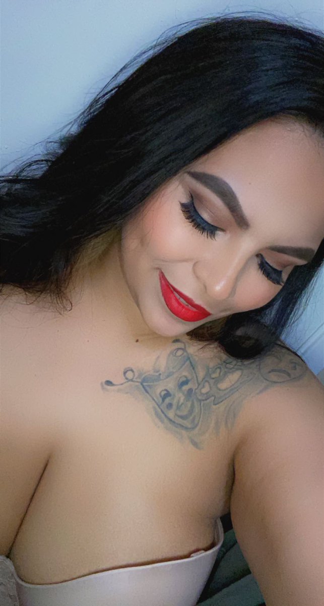 playwitdezzy's tweet photo. #Subscribe #onlyfan #BBW #sellingcontent #AdultWork https://t.co/ngjO6ASGoC #whatthatmouthdo #findout https://t.co/IK5BgtCoNw