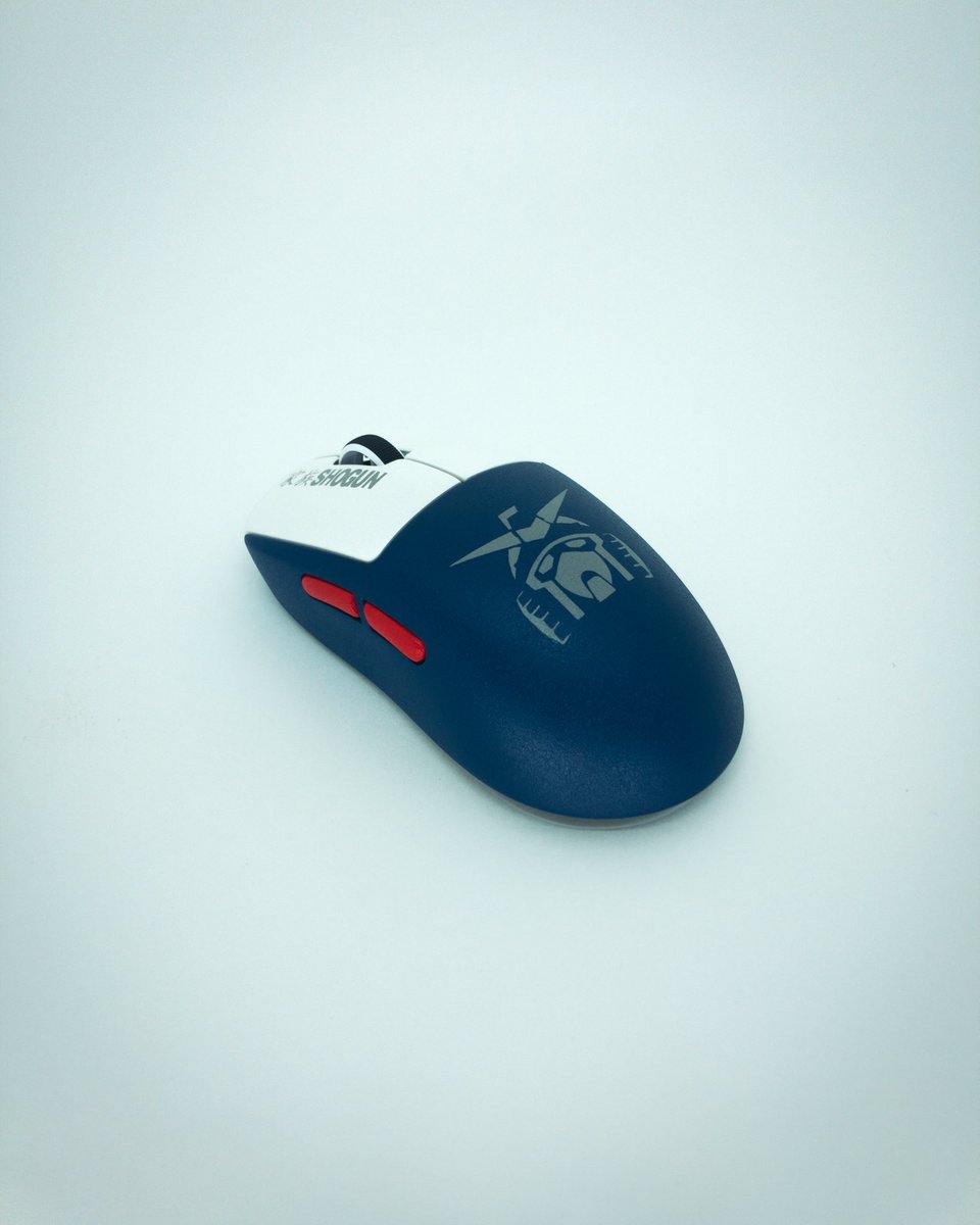 Logitech GPX Superlight Gundam

Feito para @tassiocarlini 

Kailh GM2.0 Switches
Kailh Encoder
Scroll lubrificado
Tiger Arc Feet

Design owner: mizeocustoms
.
.

#custommouse #paintjob #mousecustom #lightzicustoms #gaming #esports #custommade #custompaint #gundam #rx782