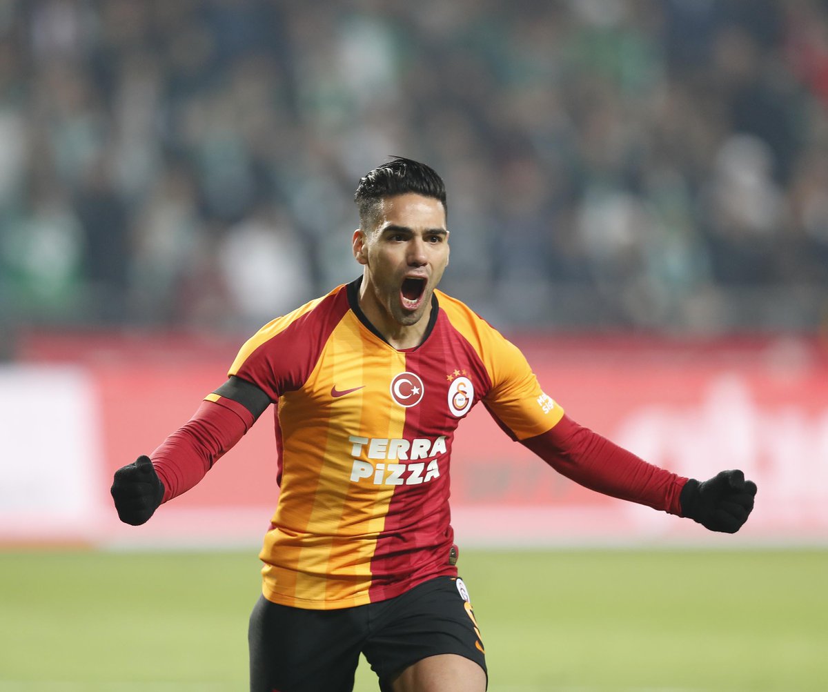 радамель фалькао футболист. фалькао радамель сборная. радамель фалькао атлетико мадрид. фалькао футболист. фалькао футболист.