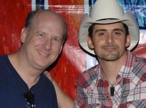 HAPPY TICKET TUESDAY! Today, it's tickets to see Brad Paisley in Phoenix in October! Buzz has the next winning word in minutes! listen live: https://t.co/mv5Vav6SkS https://t.co/XSqWM36xnt