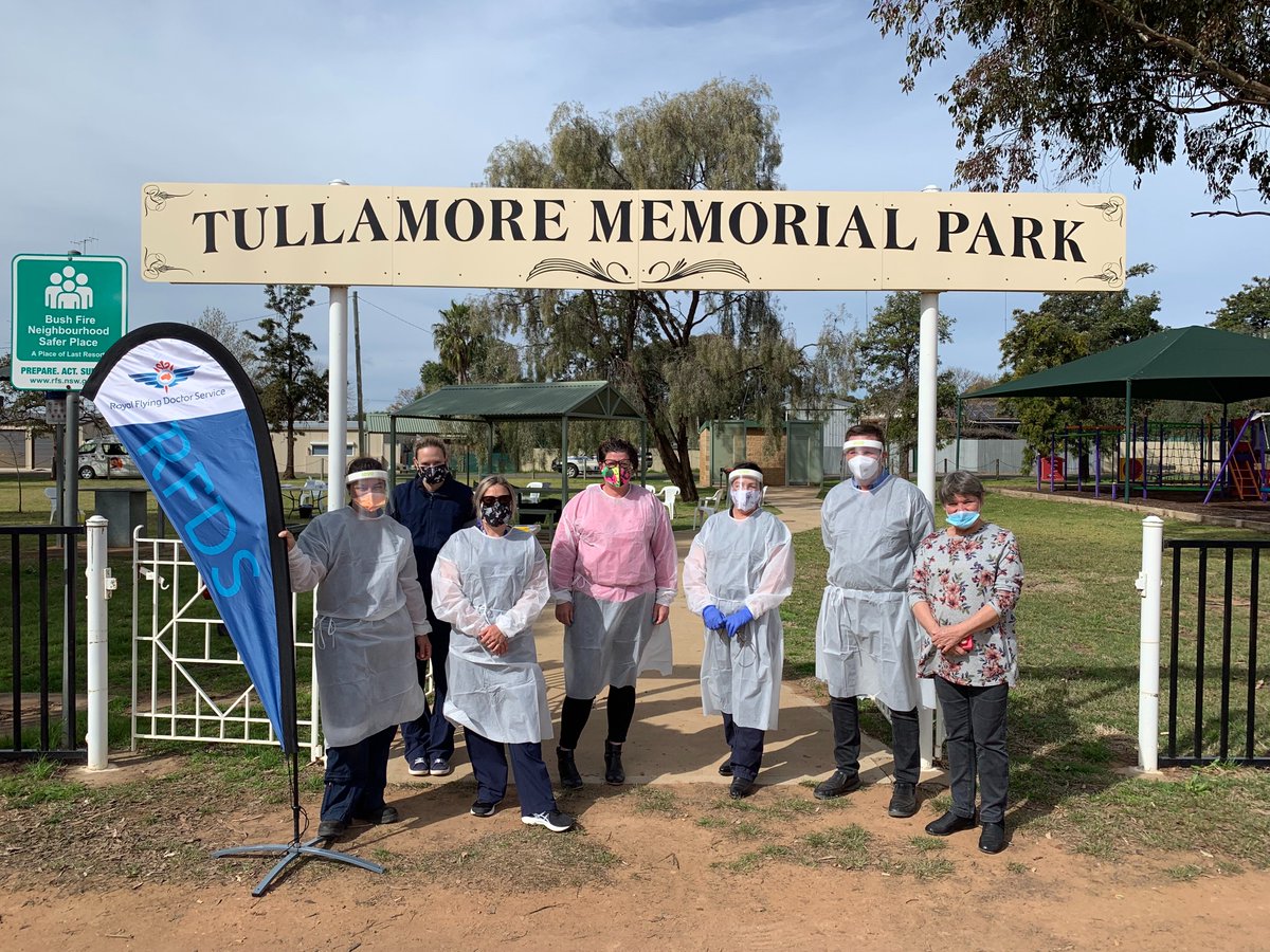 taylor__j's tweet photo. Thanks @MorissetRotary for donating a range of handmade &amp; donated masks to the @RoyalFlyingDoc.
Our team have been wearing the masks while conducting vaccination clinics &amp; sharing them with communities they've visited so far in the central west.
#RFDSSE #community #maskup #COVID https://t.co/IuXcEOLTjp