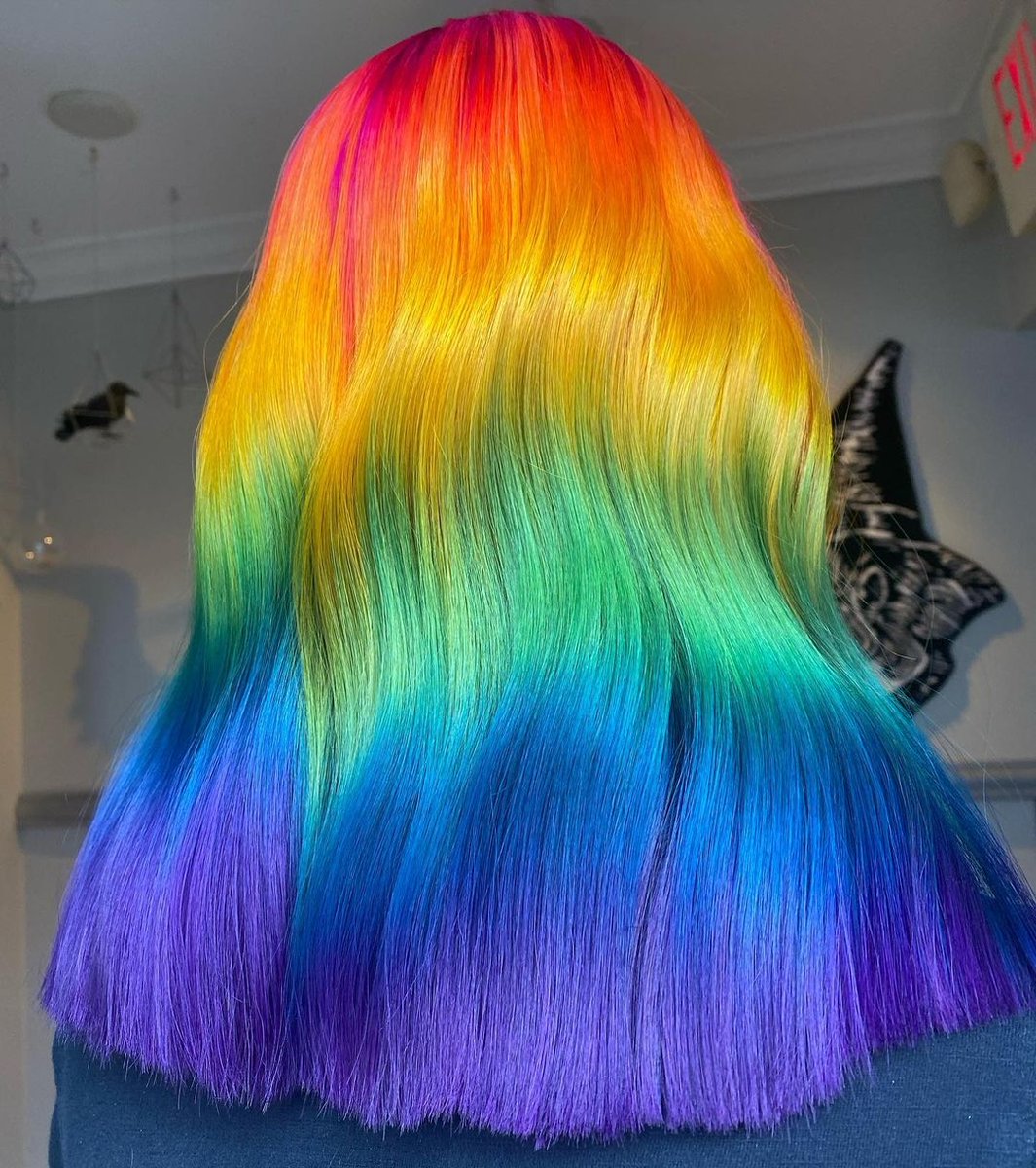 arcticfoxcolor's tweet photo. When you show your stylist a pic of the rainbow emoji ππ€ͺ @ciarasikes used Virgin Pink, Sunset Orange, Cosmic Sunshine, Phantom Green, Aquamarine, Poseidon and Purple Rain βοΈ #AFvirginpink #AFsunsetorange #AFcosmicsunshine #AFphantomgreen #AFaquamarine #AFposeidon #AFpurplerain https://t.co/H0MRBpgmdF