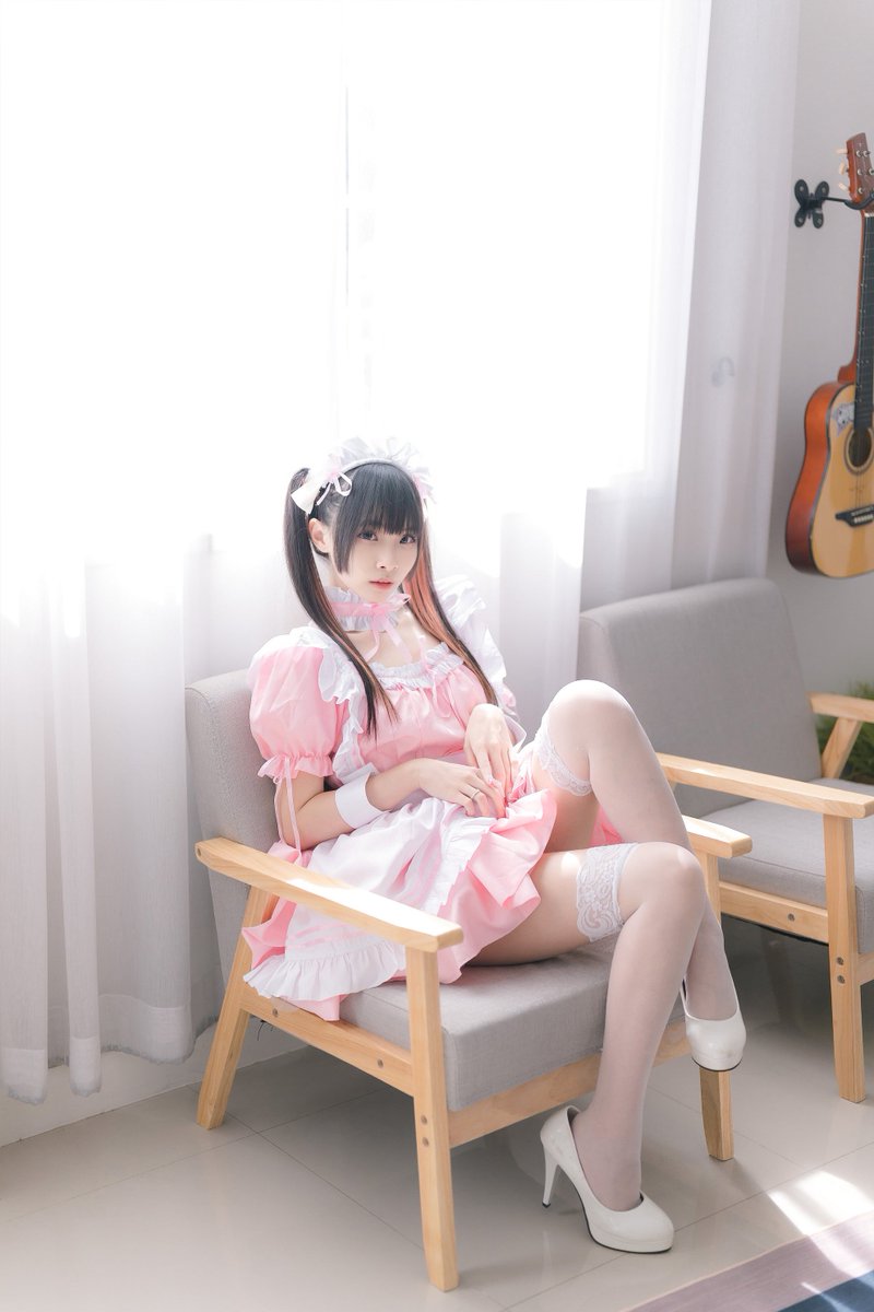 RinaCosplay's tweet photo. งับ🤍 #cosplayer #cosplayerTH #maidcostume #maidcosplay https://t.co/63A8BMCiEa