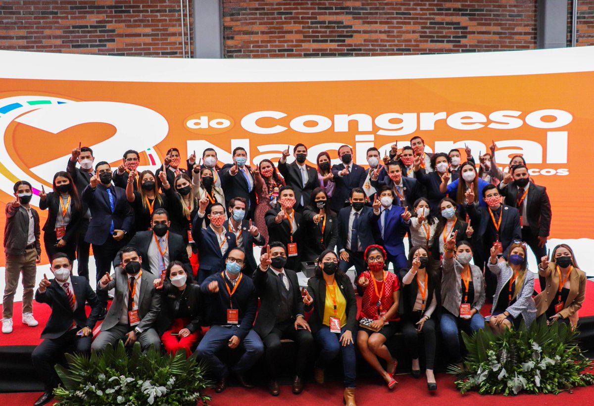 Celebramos 2 años al frente de la <a href="/redpoliticosmx/">Red Mundial de Jóvenes Políticos</a>, el éxito de nuestra organización es en colectivo y se debe a este gran equipo.

Estoy muy feliz de celebrar nuestro 2º Congreso Nacional y consolidar la Agenda Nacional de Juventudes. La lucha generacional sigue. #MesDeLaJuventud