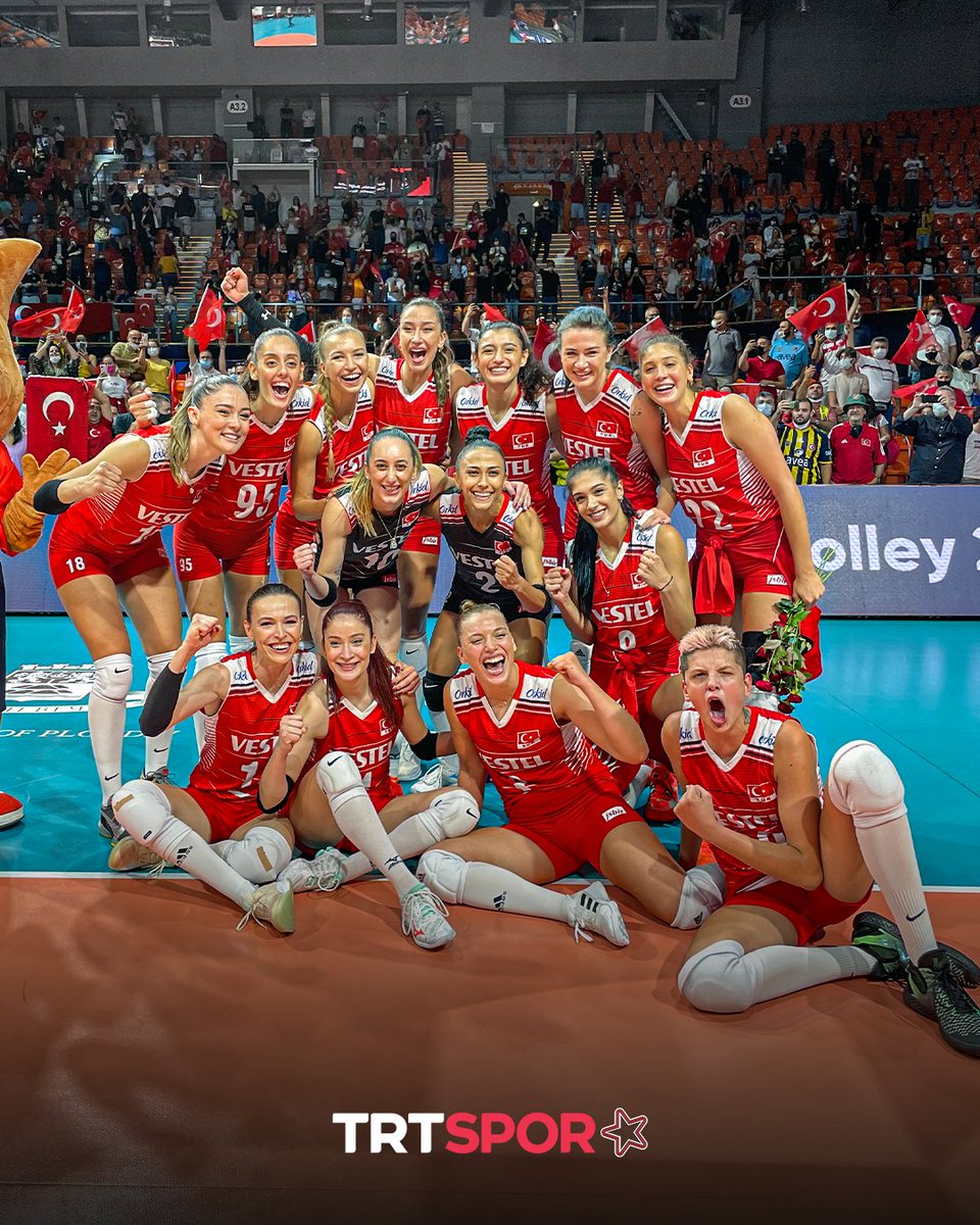 BİR OLURUZ YOLUNDA! 🇹🇷

#FileninSultanları 📸