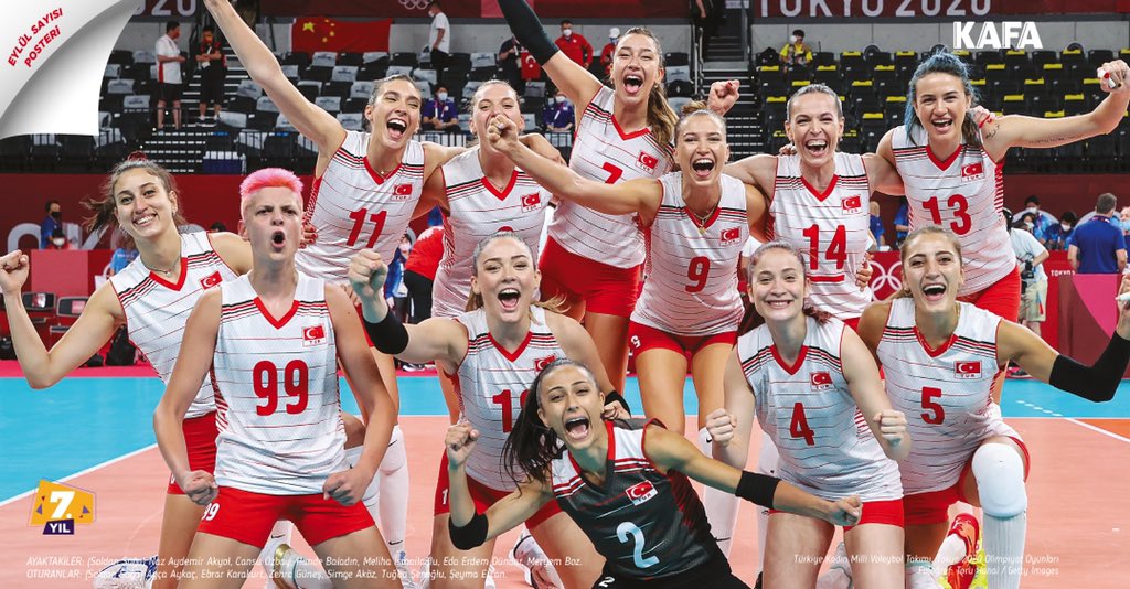 Namağlup YARI FİNALDEYİZ!
Harikasınız kızlar ❤️🇹🇷

#Eylül sayısı posteri 😉