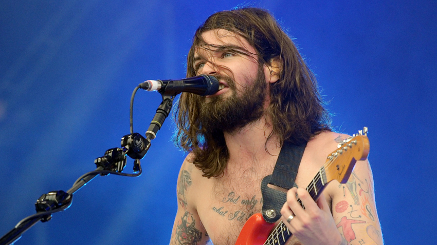 Also want to wish happy birthday to Biffy Clyro frontman Simon Neil! 