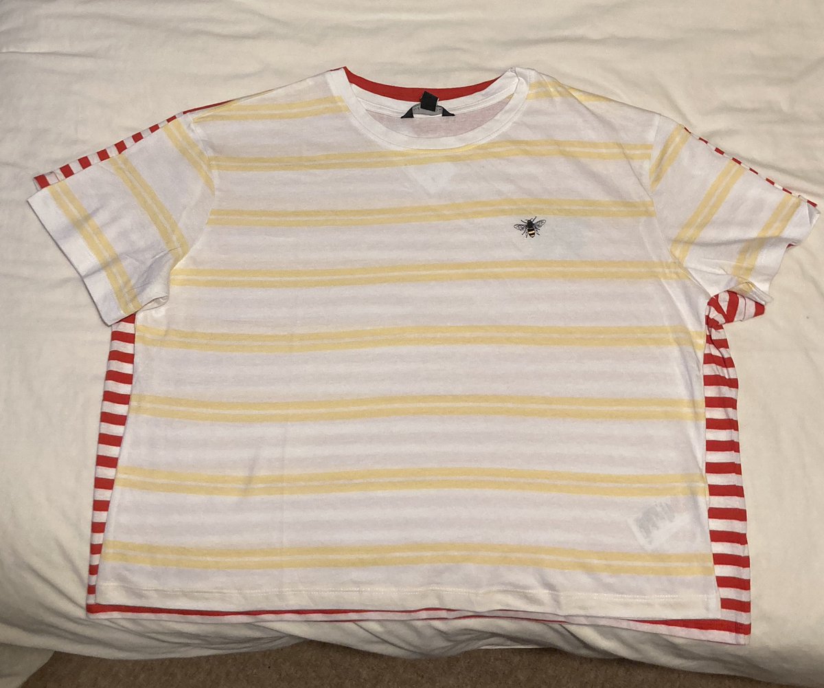 lacy_claire's tweet image. @newlook I’ve brought a few bits in your sale &amp;amp; I’m ok for things to be a little loose, but could you explain why the red stripe butterfly top is so much bigger than my bee one, it looks like a tent on me, but for the cost not worth returning 🤷🏻‍♀️#sizing #sizeproblem #notgeneric