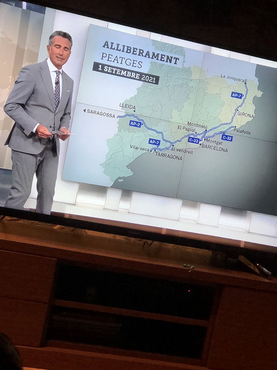 N’estic de l’alliberament dels peatges fins la polla! No sabeu dir res més? I a sobre, d’aquí 4 dies ho pagarem d’una altra manera. Ara ens han d’ensabonar de que ja son gratuits…