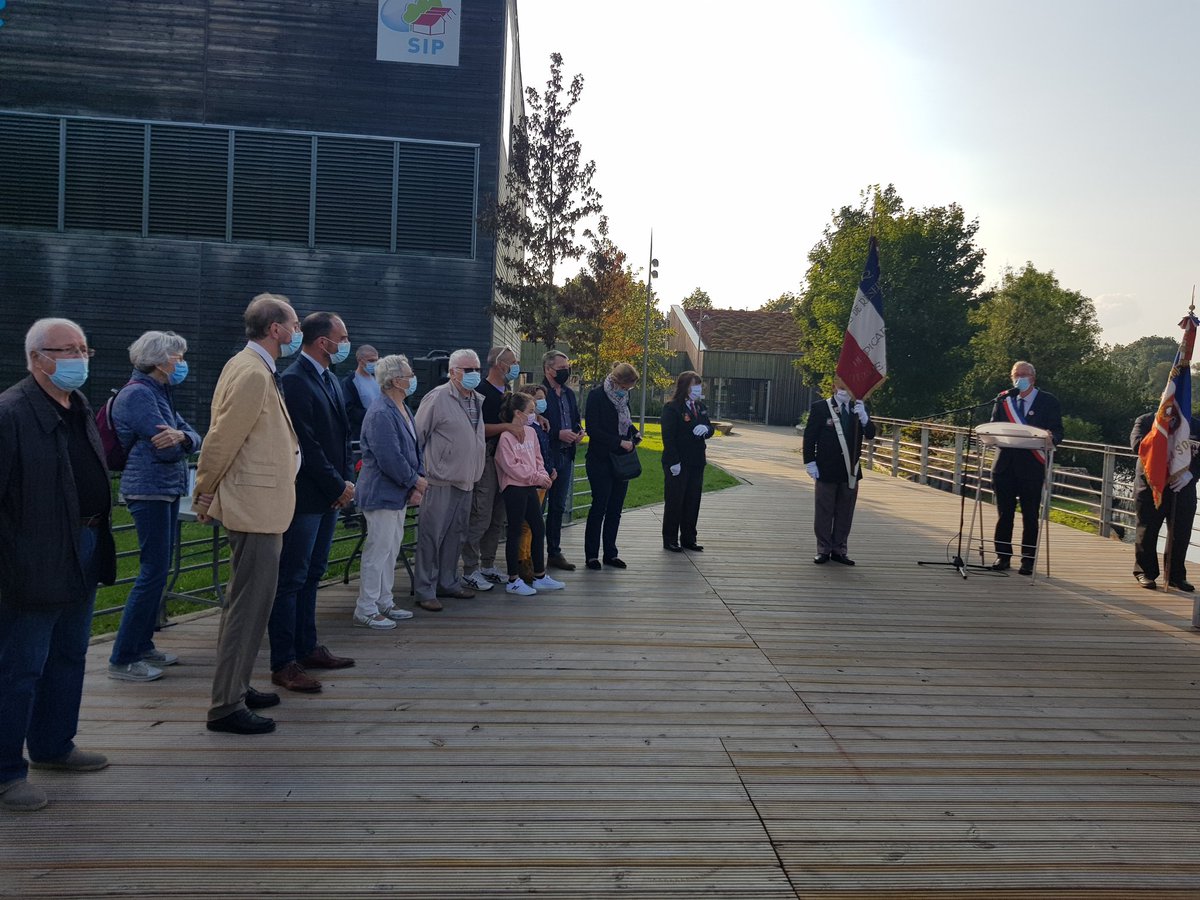 olivier jardé (@olivierjarde) on Twitter photo Hommage à Georges Quarante tué le 31/8/44 lors de la libération d Amiens Respect <a href="/ClemStengel/">Clément Stengel</a> Hommage à Georges Quarante tué le 31/8/44 lors de la libération d Amiens Respect <a href="/ClemStengel/">Clément Stengel</a>