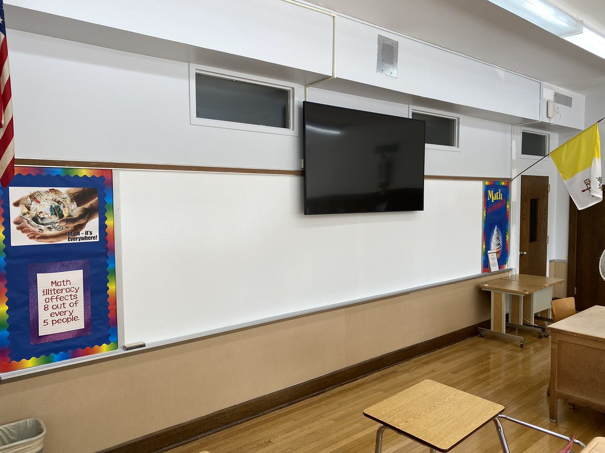 stedmundprep's tweet image. Just one week away from welcoming back our faculty for the new school year! Some great changes in our classrooms.. new 75” Samsung 4K displays, dry erase whiteboards and awesome wall graphics with some #SEP spirit! We are very excited to have everyone back! #BoldLearning
