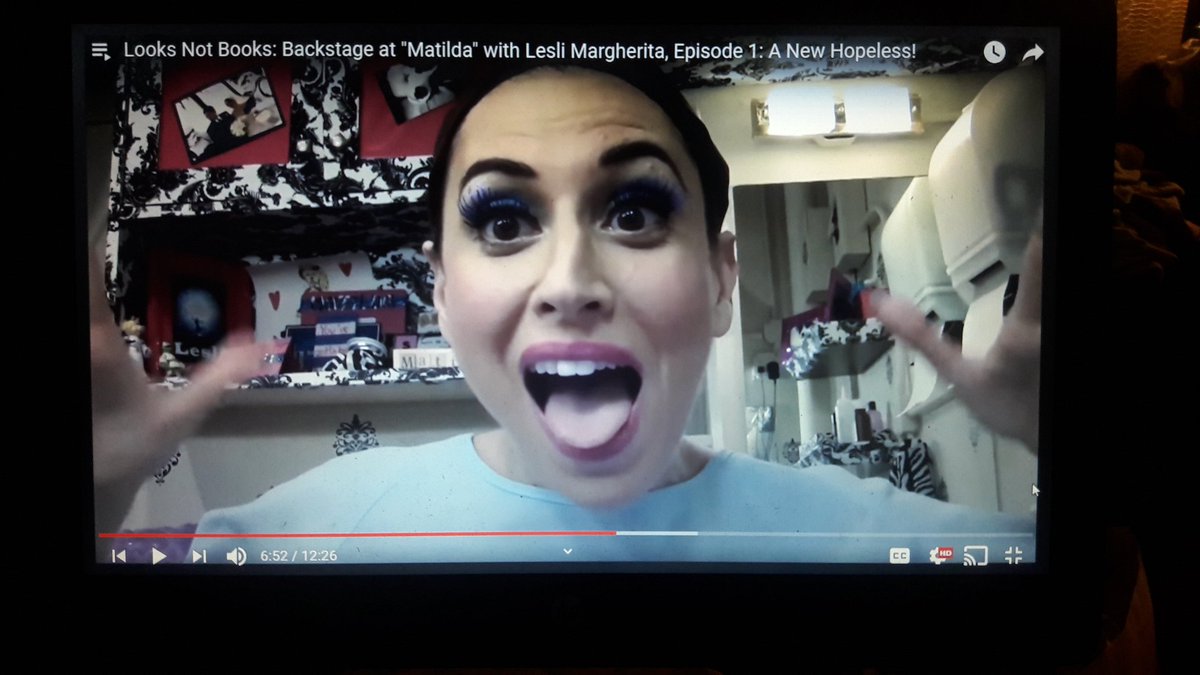 AJHJR's tweet photo. Once Again, Watching #LooksNotBooks for Billionth Time! @QueenLesli https://t.co/2aqZo6a1my