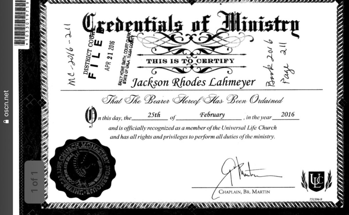 thelahmeyercon's tweet photo. @RightWingWatch When you scratch a little deeper and find out he’s not even a real pastor! 🤥🤡 https://t.co/WWRuOIMs8P