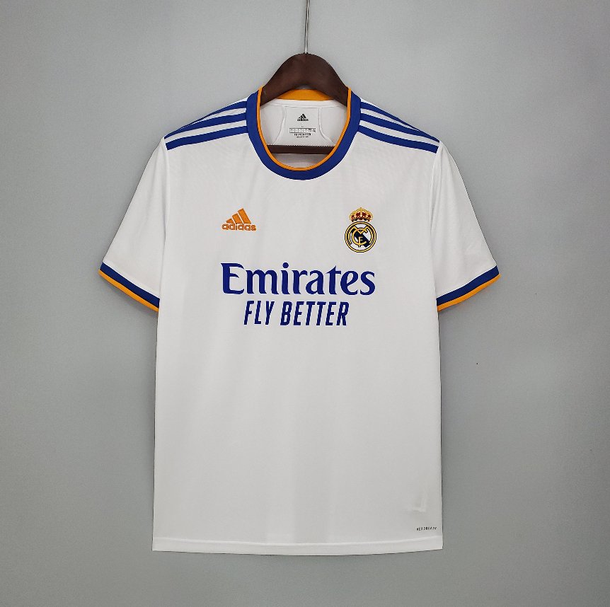 LegacyGear501's tweet photo. The Clubs of Ronaldo 

All shirts available now, message to order. 

#Madrid #RealMadrid #Juve #Juventus #MUFC #United #ManchesterUnited #Sporting #Ronaldo https://t.co/tGPjKIfTue