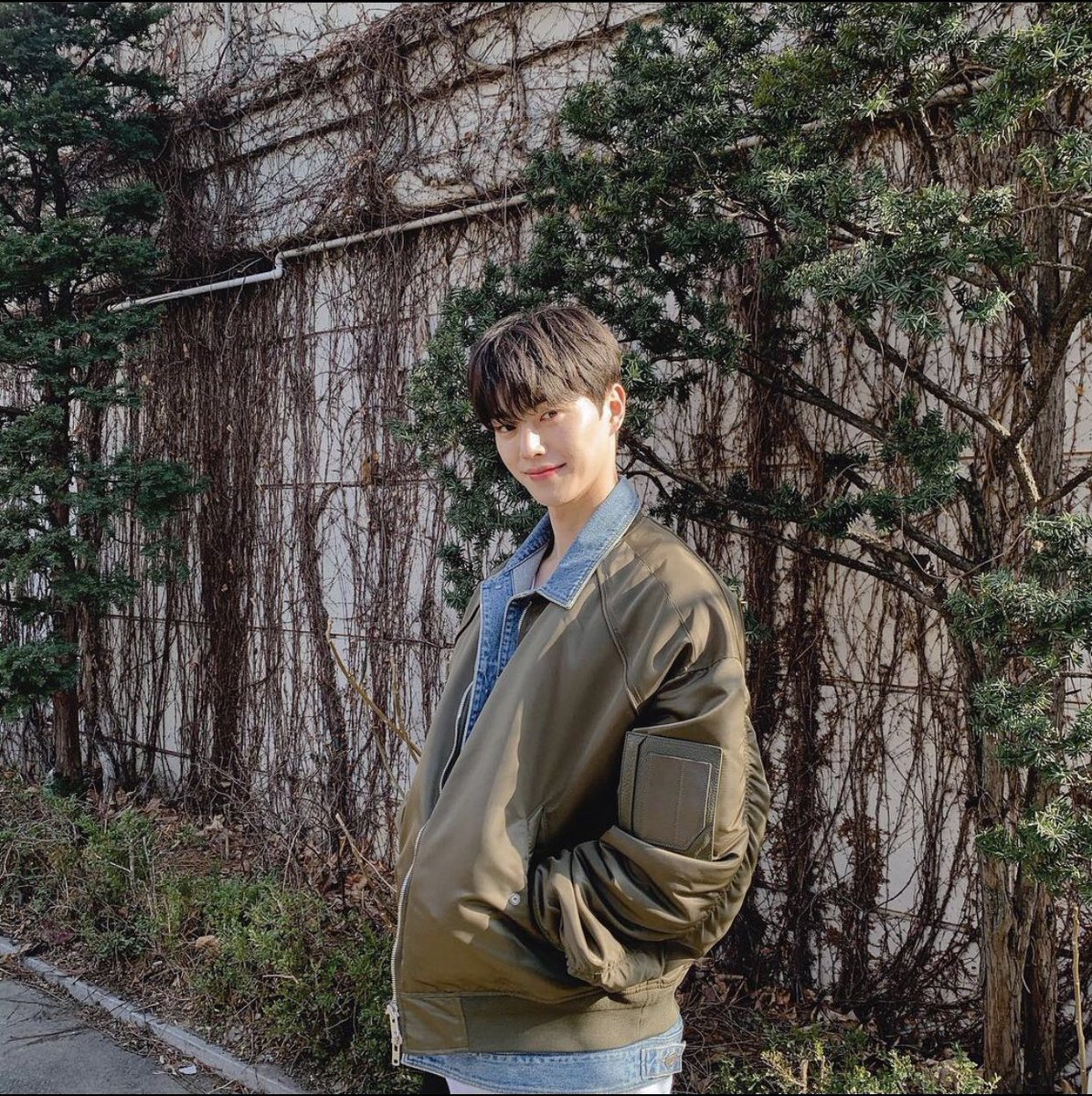 z03ey's tweet image. ᅠᅠ

ᅠᅠ

   🦋hej! mam dużo wolnego czasu wiec możemy się poznać. 

ᅠᅠ
ᅠᅠ
ᅠᅠ